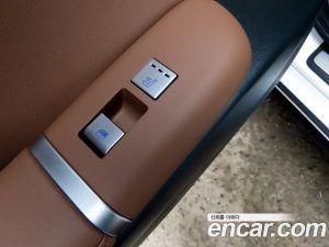 Hyundai Grandeur 2.5 Бензин 2WD 2024 года из Южной Кореи