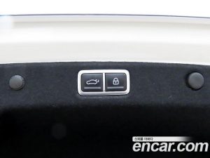 Hyundai Grandeur 2.5 Бензин 2WD 2024 года из Южной Кореи
