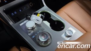 Genesis GV80 2.5T Бензин AWD 2024 года из Южной Кореи