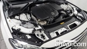 Mercedes-Benz E-Class E220d 4MATIC Exclusive 2025 года из Южной Кореи