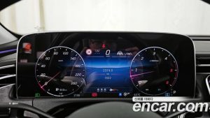 Mercedes-Benz E-Class E220d 4MATIC Exclusive 2025 года из Южной Кореи