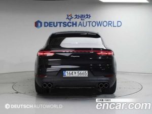 Porsche Cayenne 3.0 Coupe 2023 года из Южной Кореи