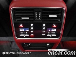 Porsche Cayenne 3.0 Coupe 2023 года из Южной Кореи