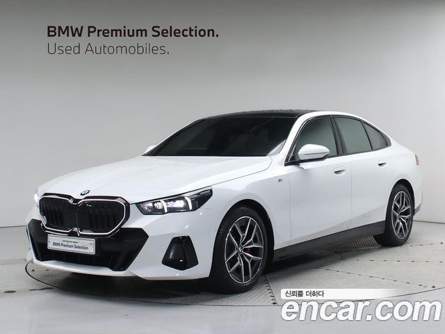 BMW 5-Series 520i Special Edition 2025 года из Кореи