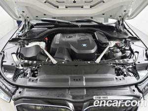 BMW 5-Series 520i Special Edition 2025 года из Южной Кореи
