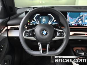 BMW 5-Series 520i Special Edition 2025 года из Южной Кореи