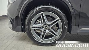 Mercedes-Benz GLA-Class GLA250 4MATIC 2025 года из Южной Кореи