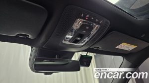 Mercedes-Benz GLB-Class GLB250 4MATIC 2025 года из Южной Кореи