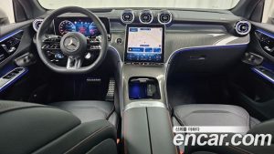 Mercedes-Benz GLC-Class AMG GLC43 4MATIC 2025 года из Южной Кореи