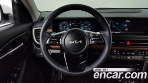 Kia Seltos Бензин 1.6 Turbo 2WD 2025 года из Южной Кореи