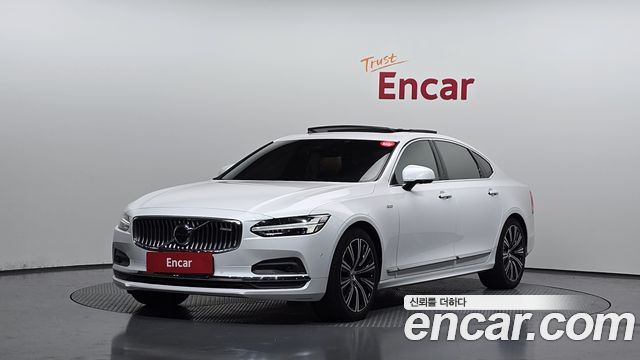 Volvo S90 B5 ULTIMATE Bright 2023 года из Кореи