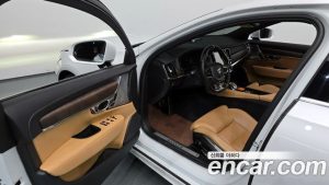 Volvo S90 B5 ULTIMATE Bright 2023 года из Южной Кореи