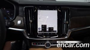 Volvo S90 B5 ULTIMATE Bright 2023 года из Южной Кореи