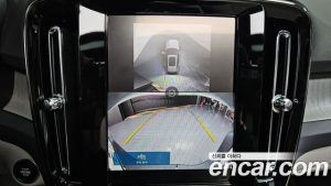 Volvo XC40 B4 ULTIMATE Bright 2024 года из Южной Кореи