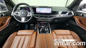 BMW X7 xDrive 40i M Sport 6 2024 года из Южной Кореи