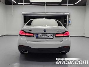 BMW 5-Series 523d M Sport 2023 года из Южной Кореи