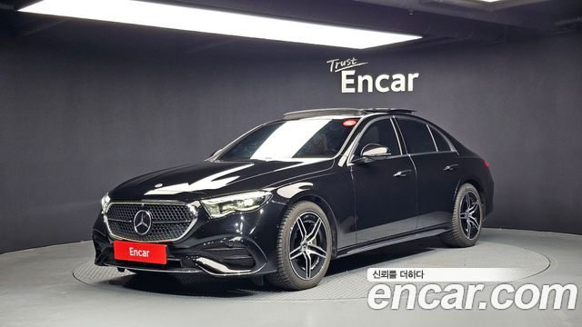 Mercedes-Benz E-Class E300 4MATIC AMG Line 2024 года из Кореи