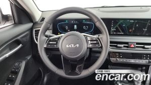 Kia Seltos Бензин 1.6 Turbo 2WD 2025 года из Южной Кореи