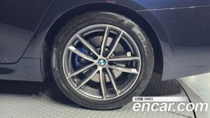 BMW 5-Series 520i M Sport 2023 года из Южной Кореи