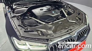 BMW 5-Series 520i M Sport 2023 года из Южной Кореи