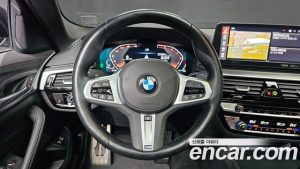 BMW 5-Series 520i M Sport 2023 года из Южной Кореи