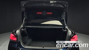 BMW 5-Series 520i M Sport 2023 года из Южной Кореи