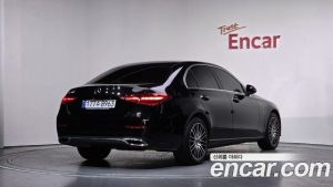 Mercedes-Benz C-Class C200 Avantgarde 2024 года из Южной Кореи