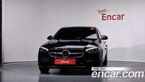 Mercedes-Benz C-Class C200 Avantgarde 2024 года из Южной Кореи