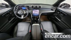 Mercedes-Benz C-Class C200 Avantgarde 2024 года из Южной Кореи