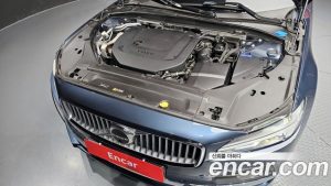 Volvo S90 B6 AWD ULTIMATE Bright 2023 года из Южной Кореи