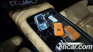 Volvo S90 B6 AWD ULTIMATE Bright 2023 года из Южной Кореи
