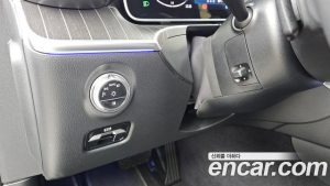 Mercedes-Benz C-Class C200 Avantgarde 2025 года из Южной Кореи