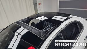 Mercedes-Benz C-Class C200 Avantgarde 2025 года из Южной Кореи