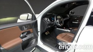 Mercedes-Benz GLB-Class GLB250 4MATIC 2023 года из Южной Кореи
