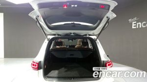 Mercedes-Benz GLB-Class GLB250 4MATIC 2023 года из Южной Кореи