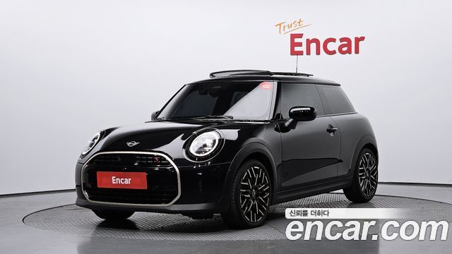 Mini Cooper Favoured 2025 года из Кореи