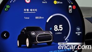 Mini Cooper Favoured 2025 года из Южной Кореи