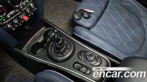 Mini Countryman ALL4 CLASSIC COMFORT PACK 2023 года из Южной Кореи