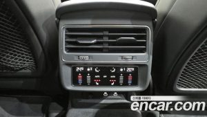 Audi Q7 55 TFSI 4WD 2025 года из Южной Кореи