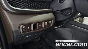 Kia Tasman 2.5T Бензин 4WD 2026 года из Южной Кореи