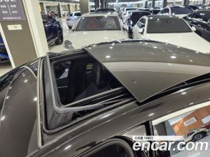 Mercedes-Benz E-Class E300 4MATIC Exclusive 2025 года из Южной Кореи