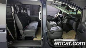 Hyundai Staria Wagon 5 2024 года из Южной Кореи