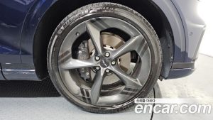 Genesis GV70 2.5T Бензин AWD 2025 года из Южной Кореи