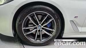 BMW 5-Series 520i M Sport 2023 года из Южной Кореи