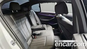 BMW 5-Series 520i M Sport 2023 года из Южной Кореи