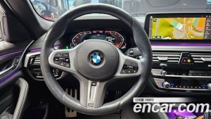 BMW 5-Series 520i M Sport 2023 года из Южной Кореи