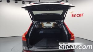 Volvo XC60 B6 ULTIMATE Bright 2024 года из Южной Кореи