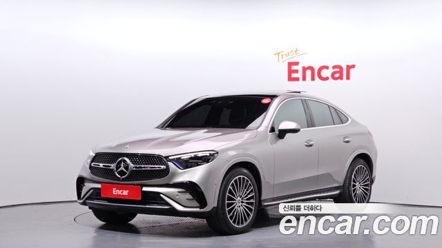 Mercedes-Benz GLC-Class GLC300 4MATIC Coupe 2024 года из Кореи