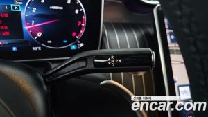 Mercedes-Benz GLC-Class GLC300 4MATIC Coupe 2024 года из Южной Кореи