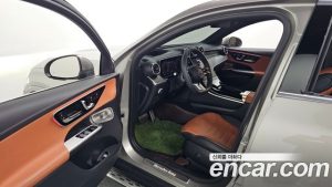 Mercedes-Benz GLC-Class GLC300 4MATIC Coupe 2024 года из Южной Кореи